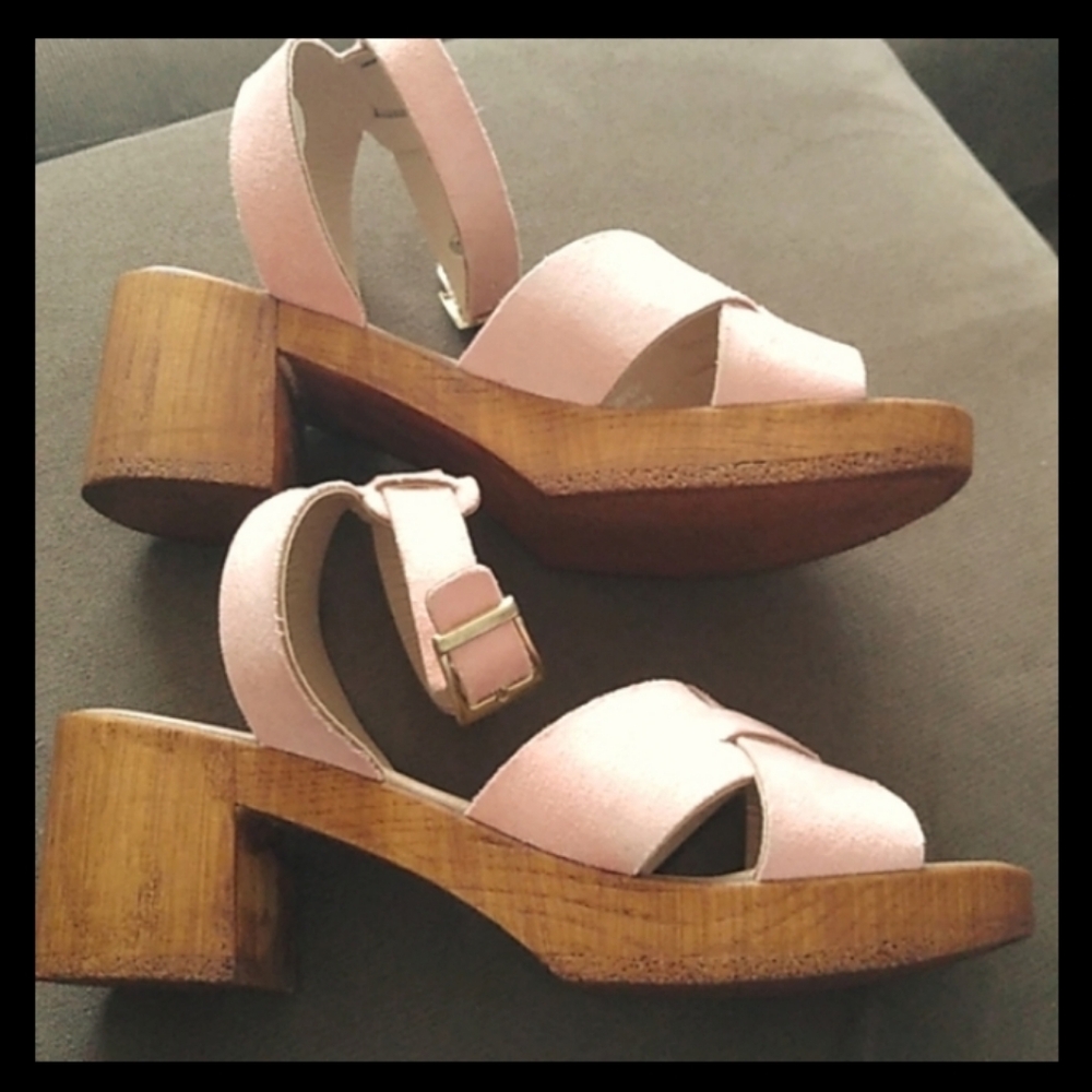 Topshop Sandals - Picture 3 of 8
